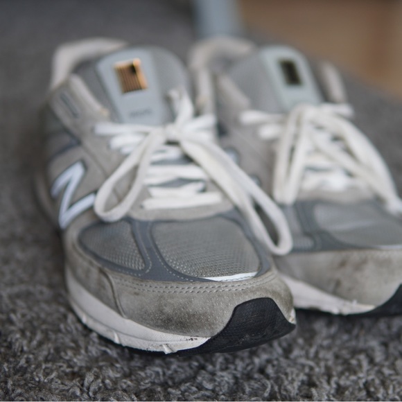 New Balance Other - New Balance Men’s 990 V5 Iconic Sneaker🔥